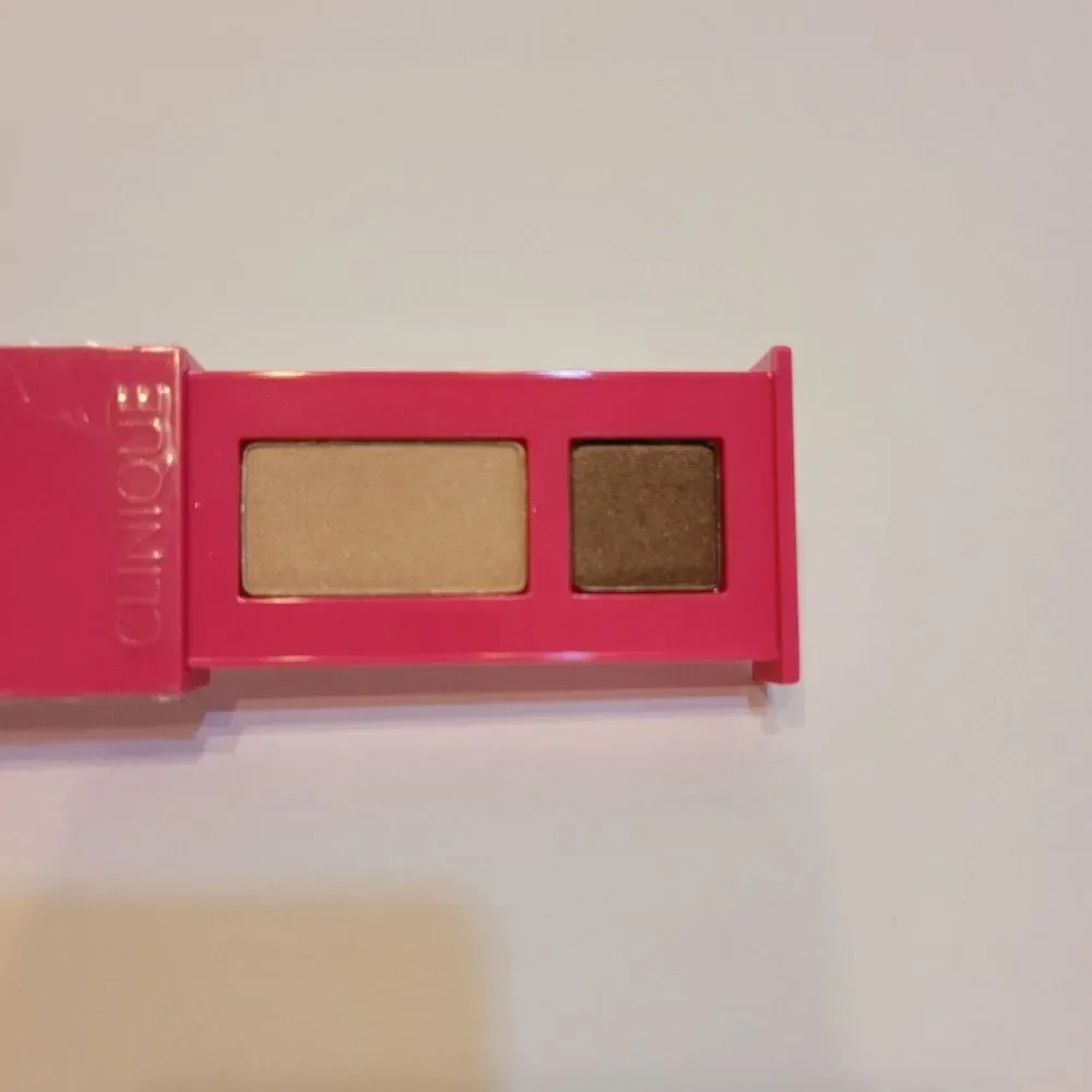 Clinique All About Eyeshadow Duo - 01 Like‎ Mink